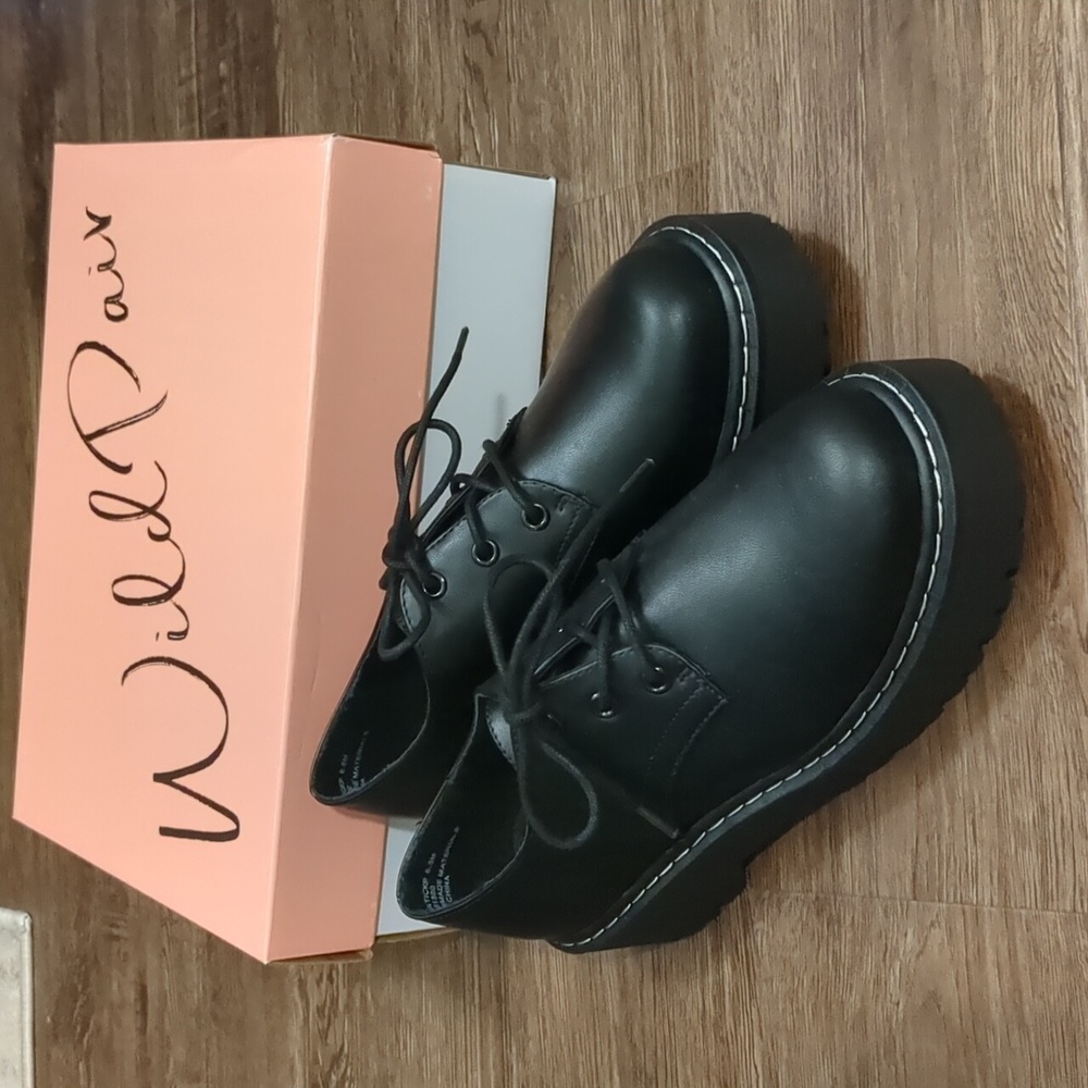 Wild Pair Lug Oxfords
